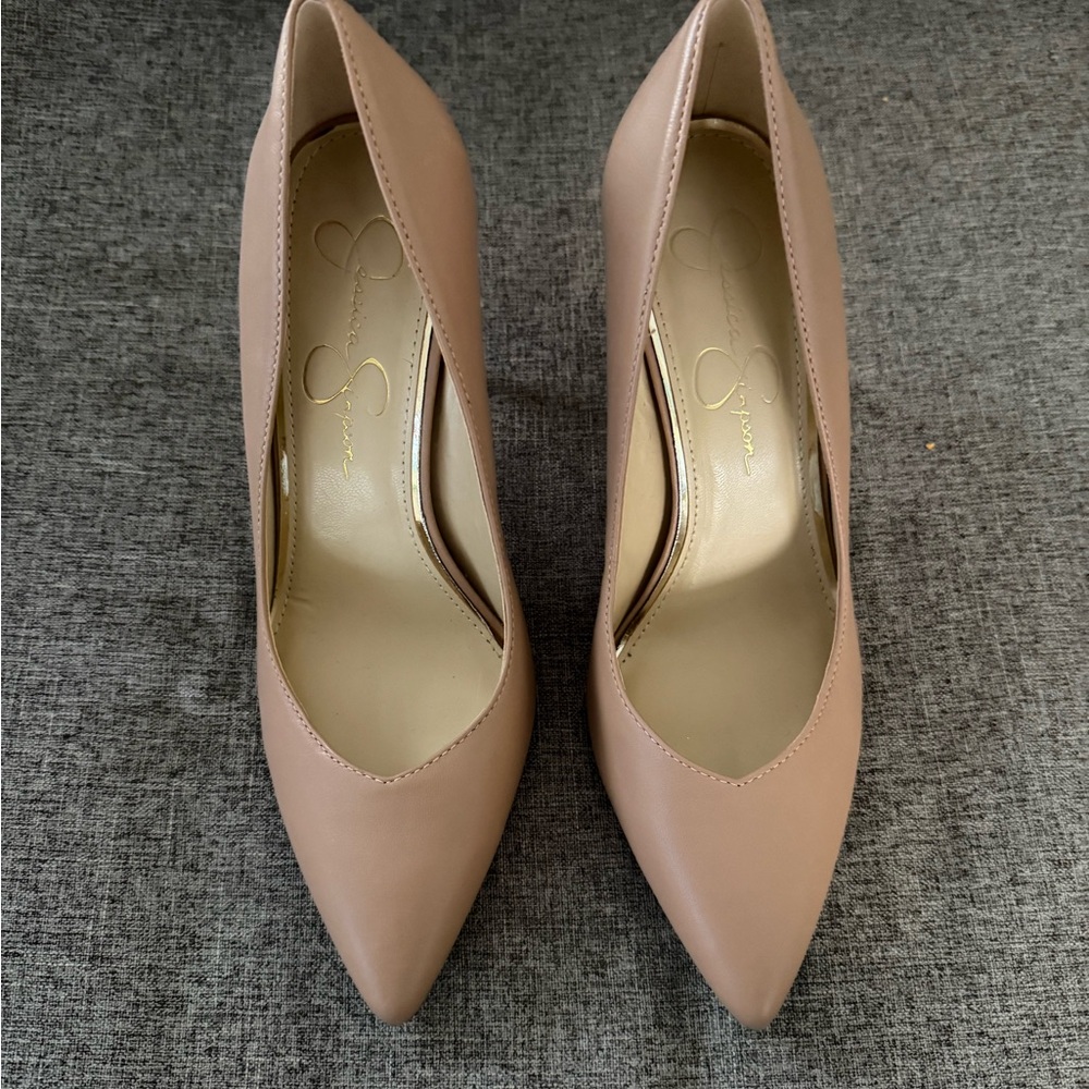 Jessica Simpson Size 8.5 Nude Heels